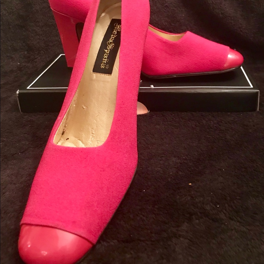 Moda Spana Fushia Heels Size -9M
